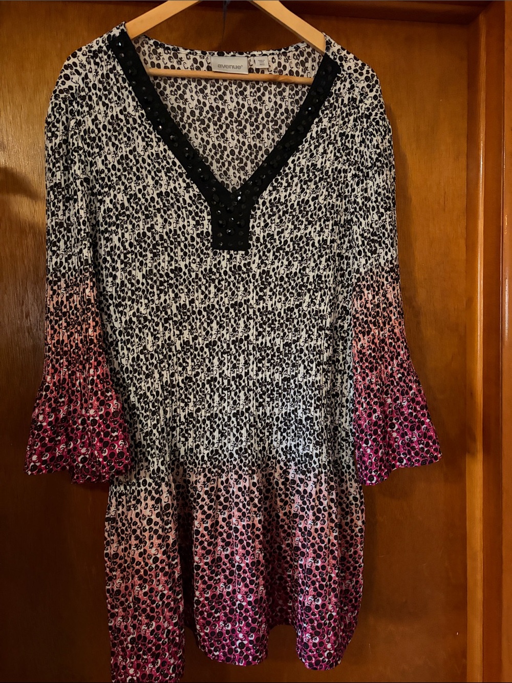 Avenue Black and Pink Ombre Animal Print Tunic